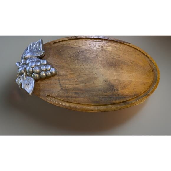 Acacia Wood 14”x7.5" Oblong Cheese Cutting/Serving Board Grapes Charcuterie - Picture 1 of 5